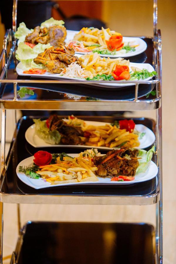 Leyshof Hotel ムワンザ エクステリア 写真