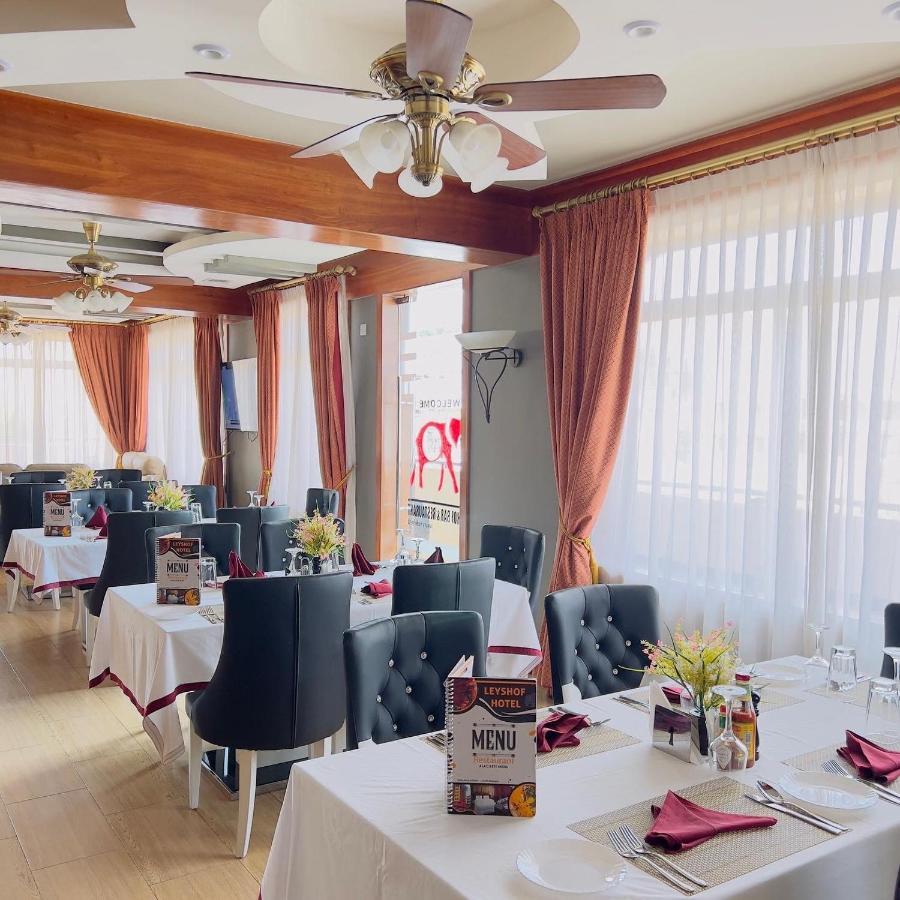 Leyshof Hotel ムワンザ エクステリア 写真