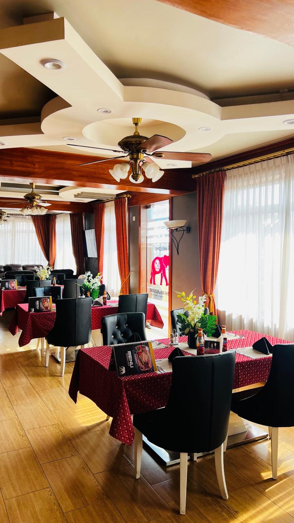 Leyshof Hotel ムワンザ エクステリア 写真